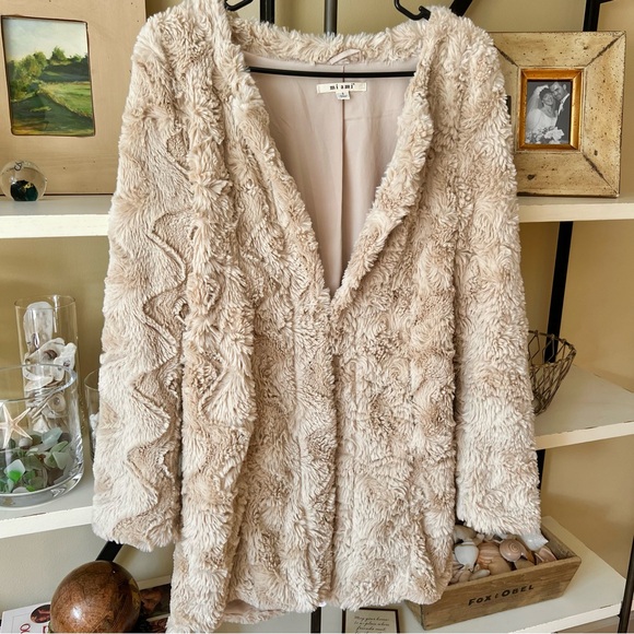 Oatmeal colored Long Fuzzy Jacket Small - Picture 2 of 3